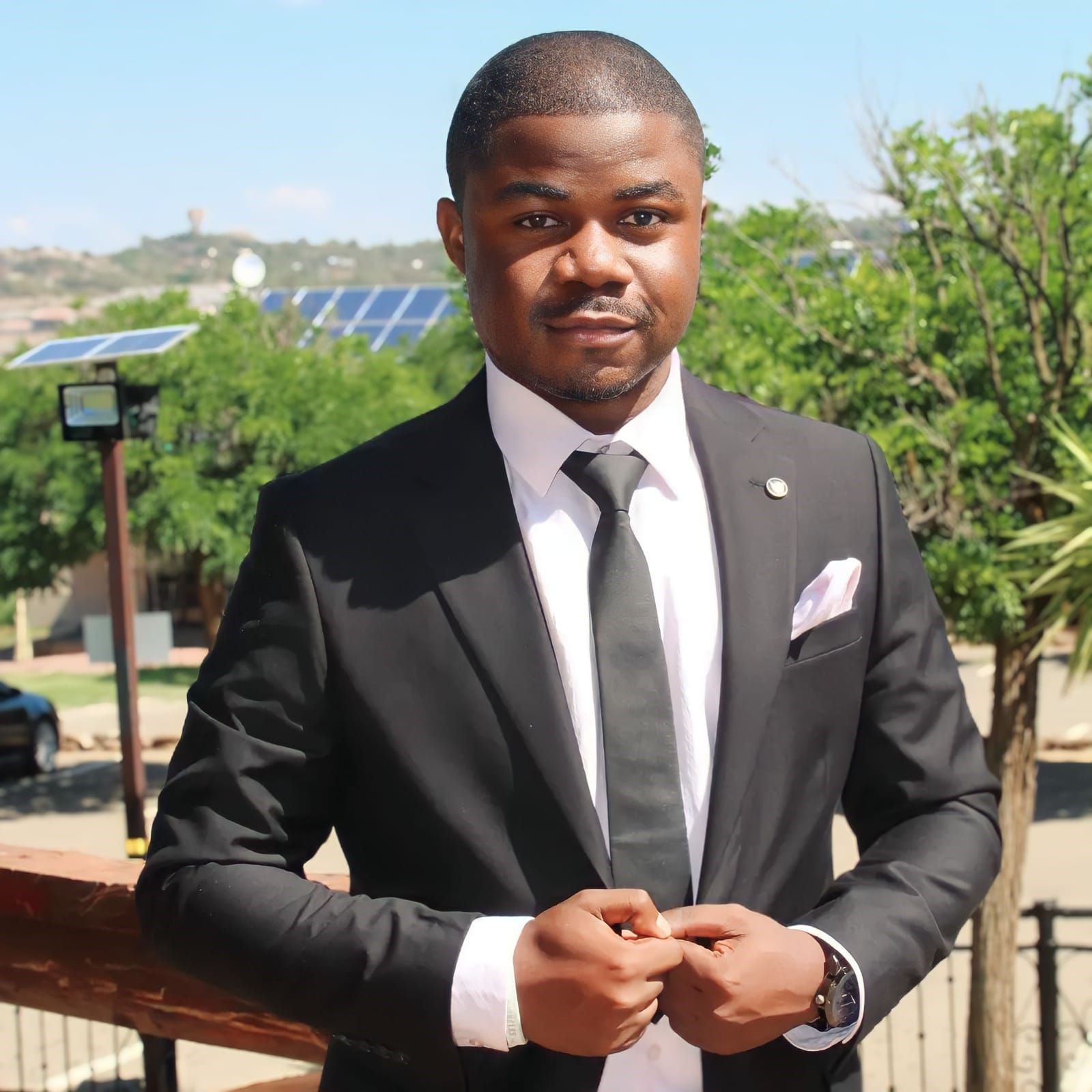 Andrew Okene